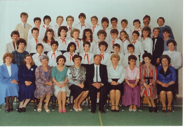 1988. 8.c