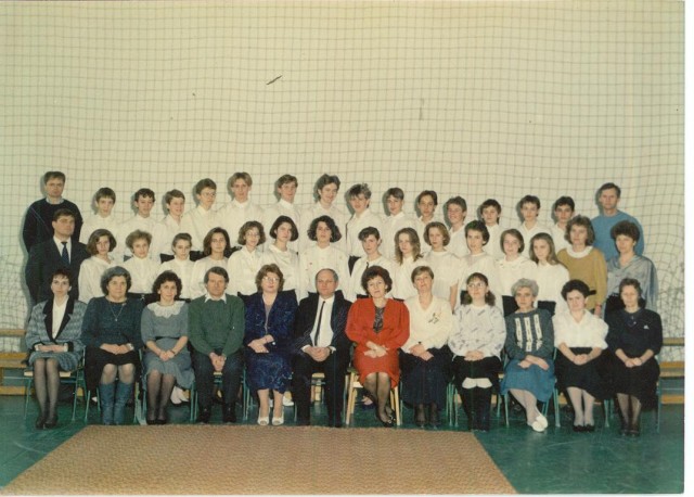 1991. 8.a