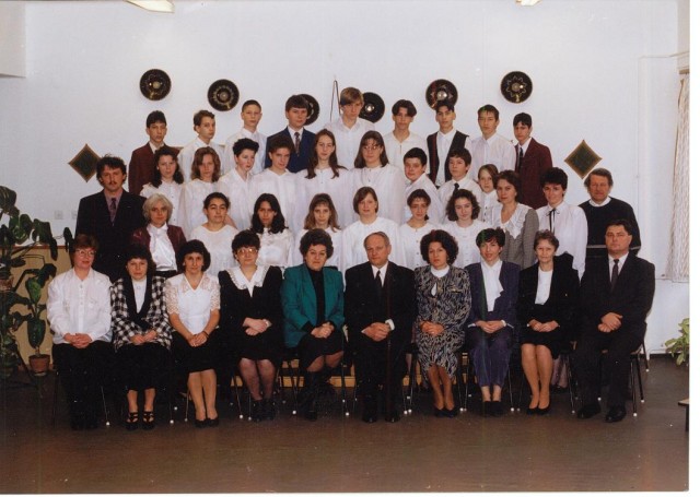 1996. 8.c