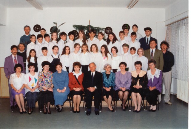 1995. 8.b